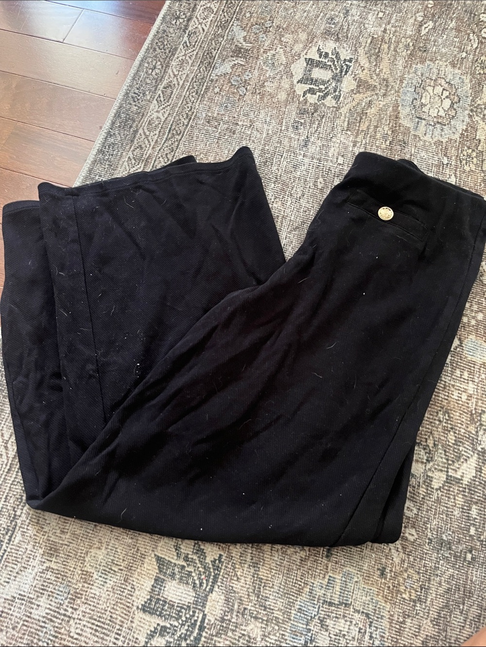 WoMen's H&M wide leg Black Dress Pants with gold button